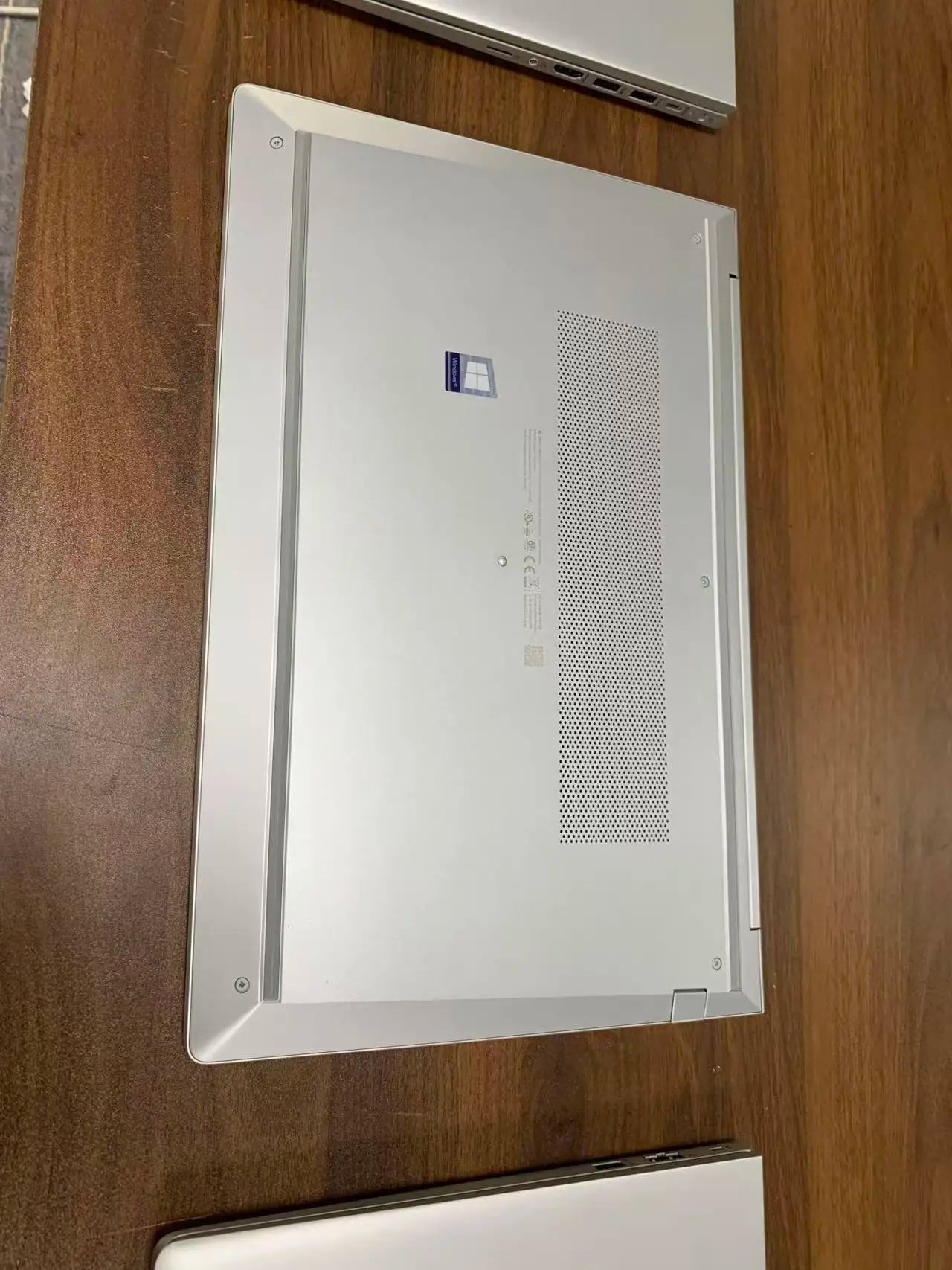 Laptop Estudiantes 14" Intel Celeron N4000 | Windows 11 Pro